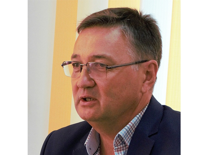 Professor Eden Mamut and the First White Flag Initiative for Romania