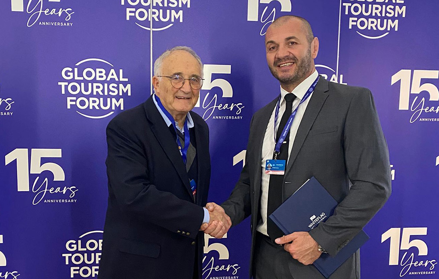 OACM Partners with Professor Geoffrey Lipman